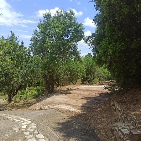 Athina - Tatsopolis Holiday home Agios Petros (Lefkada)